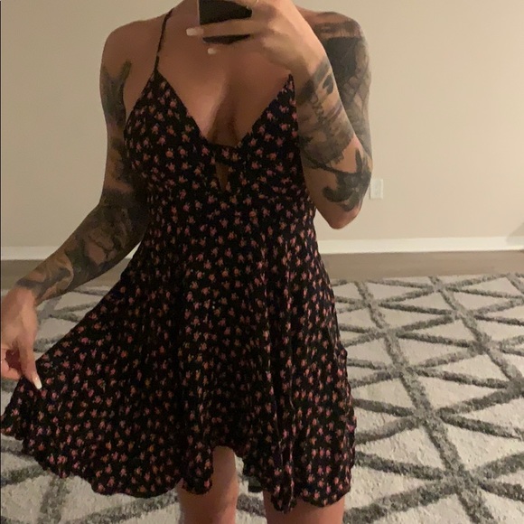 Summer dress - Picture 3 of 3